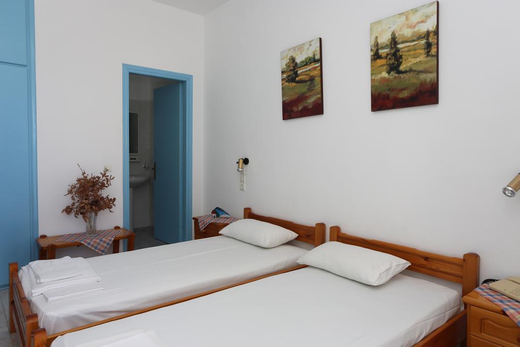 Akrogiali Hotel Plomari Rom bilde